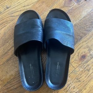 Vegabond black sandals